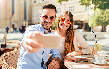 Mobil cihazlar üzerinden 7/24 kesintisiz ve ücr...